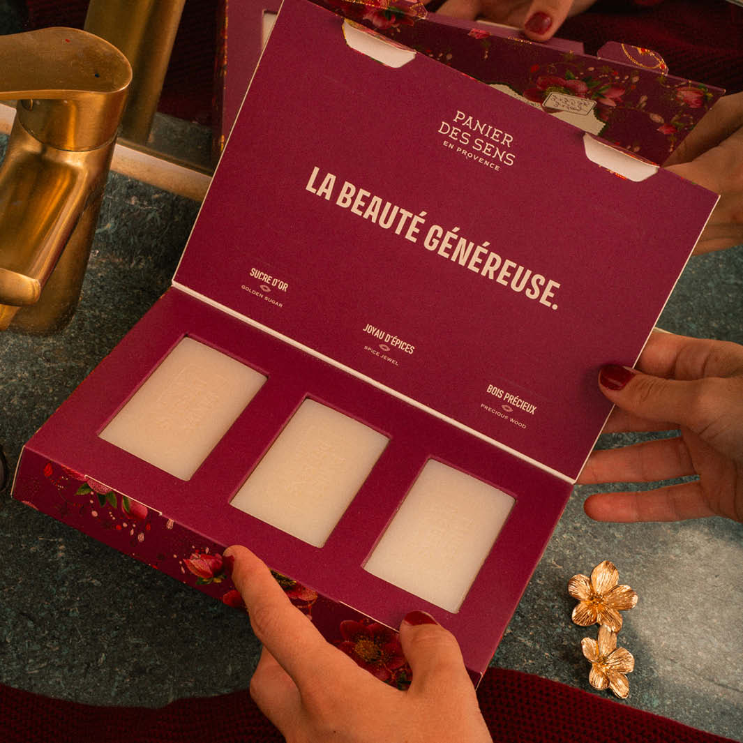 Set de regalo de jabones en pastilla de Navidad: 3 jabones perfumados, de 3,5 oz cada uno - NAVIDAD - Panier des Sens EE. UU.